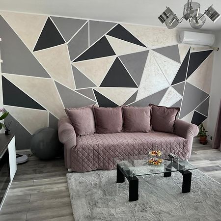 Magnific Daire Oradea Dış mekan fotoğraf